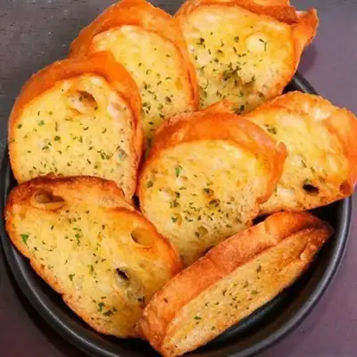 Garlic Rusk